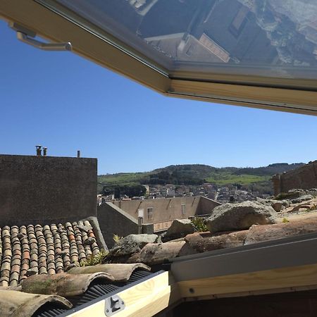 San Nicolo Holiday Home Montalbano Elicona Pokój zdjęcie